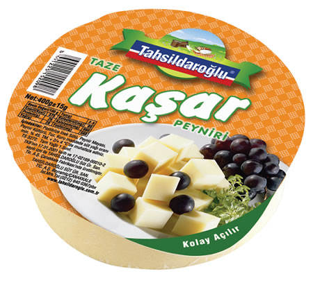 tahsildaroglu-taze-kasar01 Tahsildaroglu Taze Kasar Peyniri / Fresh Cow's Milk Kashkaval Cheese - 500 GR / 17.5 OZ Vacuum Pack - Image 1